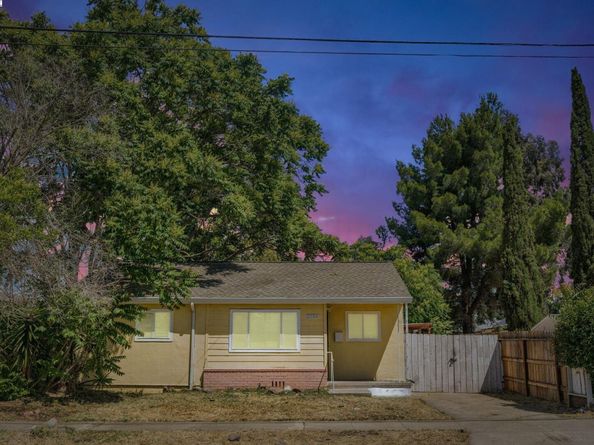 2056 Elm St, Livermore CA 94551