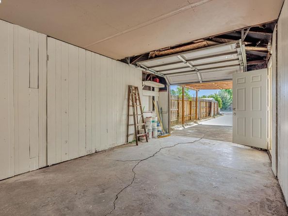 2056 Elm St, Livermore CA 94551