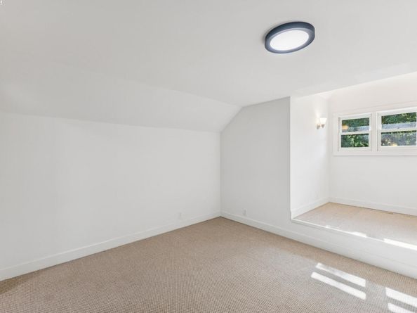 653 Saint Mary St, Pleasanton CA 94566