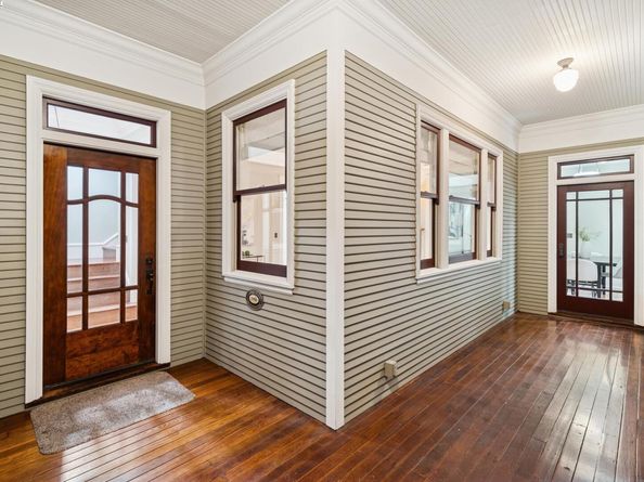 653 Saint Mary St, Pleasanton CA 94566