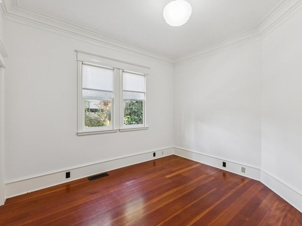 653 Saint Mary St, Pleasanton CA 94566