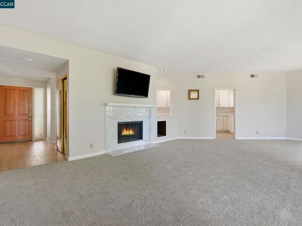 1221 Avenida Sevilla 1B, Walnut Creek CA 94595