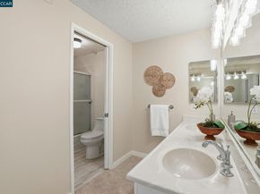 1221 Avenida Sevilla 1B, Walnut Creek CA 94595