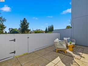 1088 Azalea Ct, Hayward CA 94541