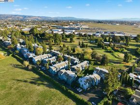 1088 Azalea Ct, Hayward CA 94541