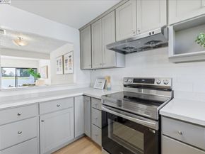 1088 Azalea Ct, Hayward CA 94541