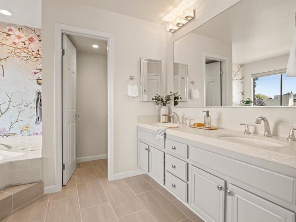 179 Oyster Pond Rd, Alameda CA 94502