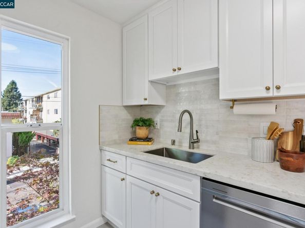 500 Vernon 102, Oakland CA 94610