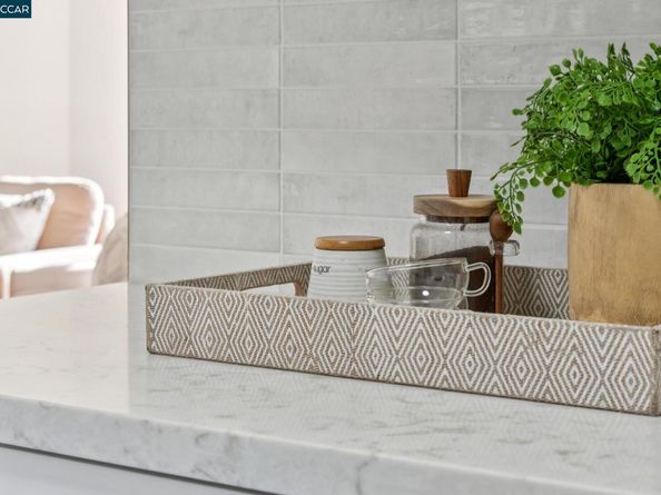 500 Vernon 102, Oakland CA 94610