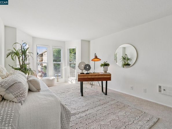 500 Vernon 102, Oakland CA 94610