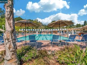 2933 Ptarmigan Dr 3, Walnut Creek CA 94595