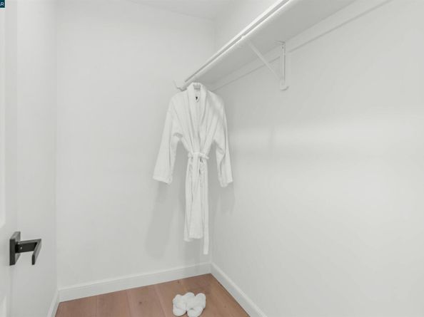 2933 Ptarmigan Dr 3, Walnut Creek CA 94595