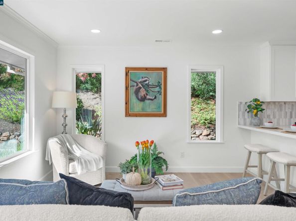 2933 Ptarmigan Dr 3, Walnut Creek CA 94595