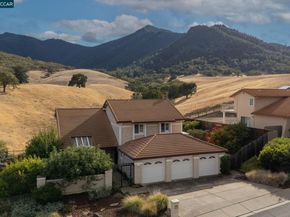 308 Mountaire Pkwy, Clayton CA 94517