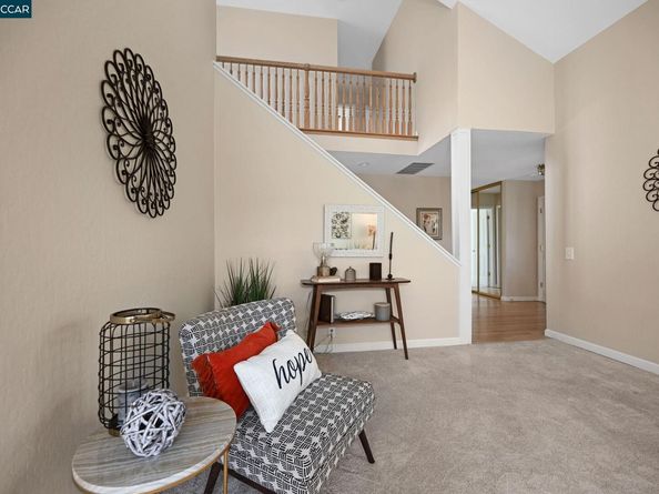 308 Mountaire Pkwy, Clayton CA 94517