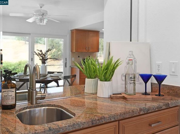 308 Mountaire Pkwy, Clayton CA 94517