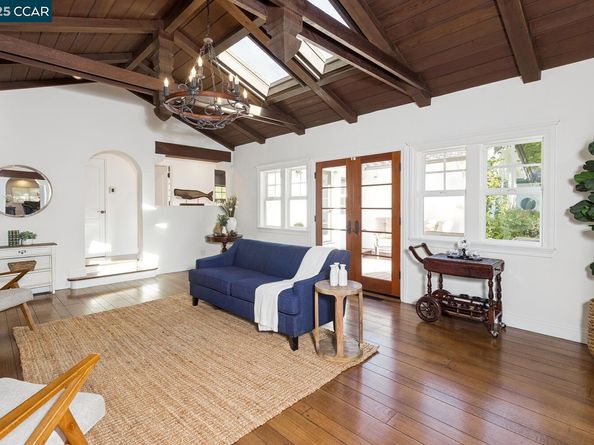 1000 Walnut Drive, Lafayette CA 94549