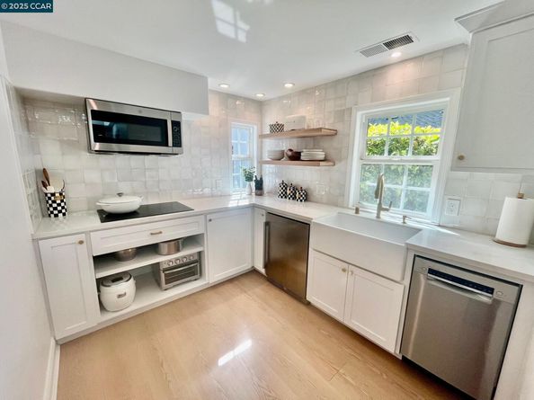 1000 Walnut Drive, Lafayette CA 94549