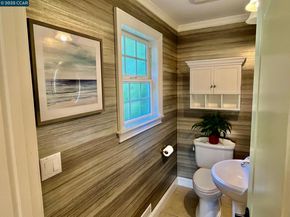 1000 Walnut Drive, Lafayette CA 94549