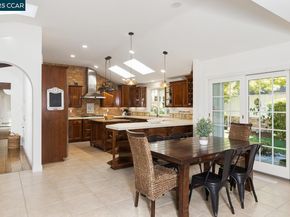 1000 Walnut Drive, Lafayette CA 94549