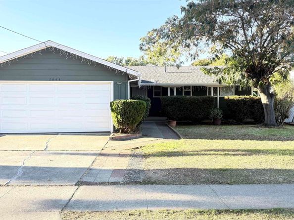 2644 E Olivera Rd, Concord CA 94519