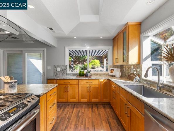 171 Sequoia Ave, Walnut Creek CA 94595