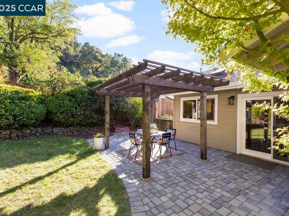 171 Sequoia Ave, Walnut Creek CA 94595
