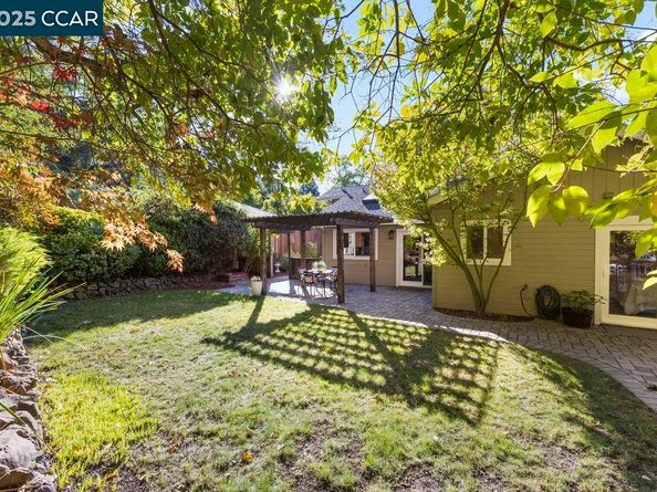 171 Sequoia Ave, Walnut Creek CA 94595