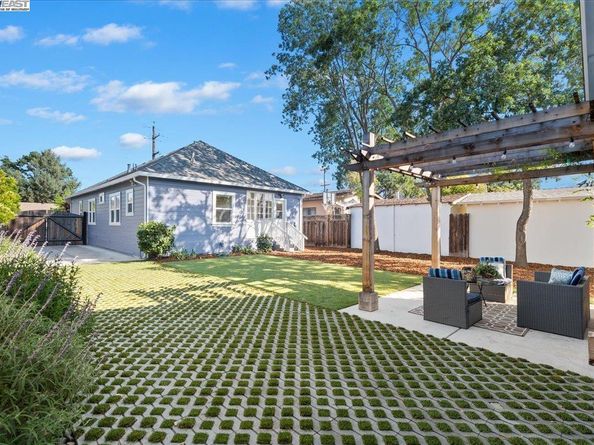 2542 Fourth St, Livermore CA 94550