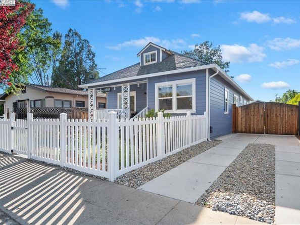 2542 Fourth St, Livermore CA 94550