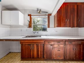 6391 Hillmont Dr, Oakland CA 94605