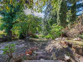 6391 Hillmont Dr, Oakland CA 94605
