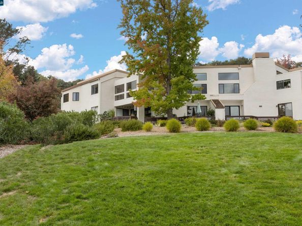 3306 Ptarmigan Dr 2B, Walnut Creek CA 94595