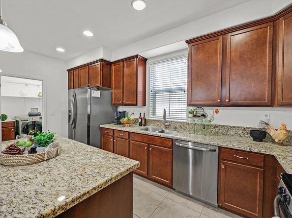 589 Staley Ave, Hayward CA 94541