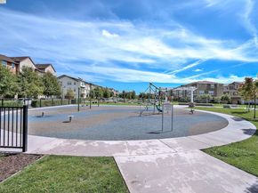589 Staley Ave, Hayward CA 94541