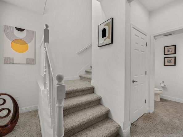 589 Staley Ave, Hayward CA 94541