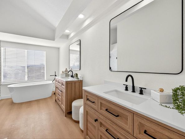 5075 Canyon Crest Dr, San Ramon CA 94582