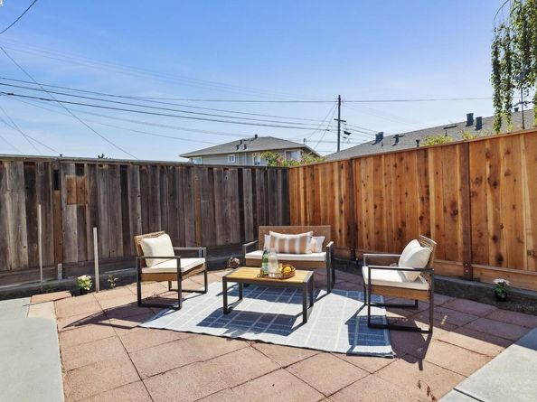 108 Cypress St D, Alameda CA 94501