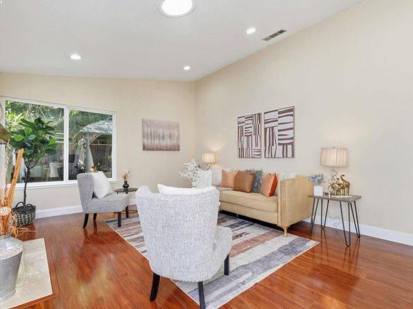 38851 Stillwater Cmn, Fremont CA 94536