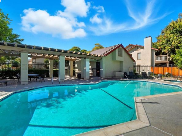 38851 Stillwater Cmn, Fremont CA 94536