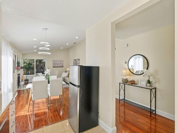 38851 Stillwater Cmn, Fremont CA 94536