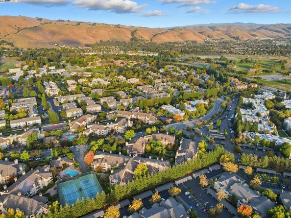 39199 Guardino Dr 170, Fremont CA 94538