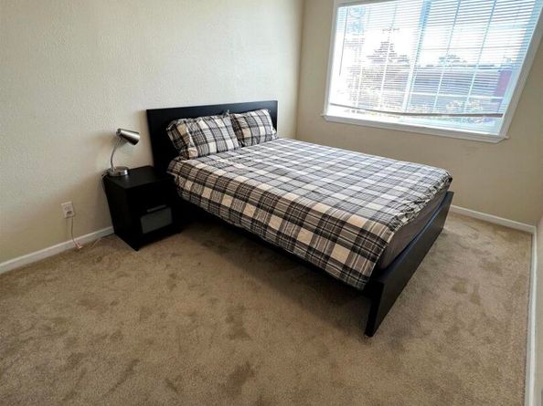 896 Lausanne Avenue, Daly City CA 94014