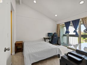 3415 La Selva St, San Mateo CA 94403