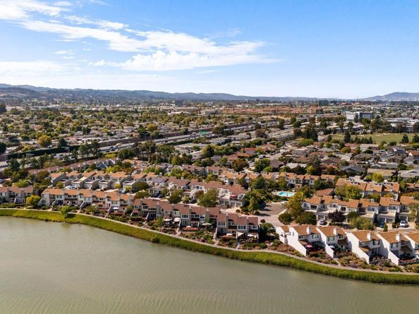 3415 La Selva St, San Mateo CA 94403