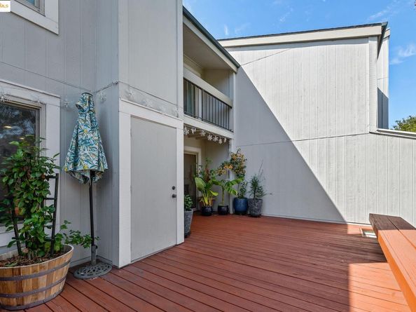 3415 La Selva St, San Mateo CA 94403