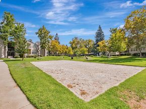 1960 Barrymore Common K, Fremont CA 94538