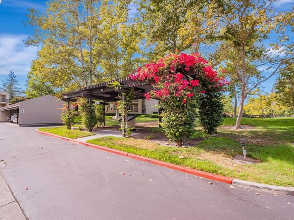1960 Barrymore Common K, Fremont CA 94538