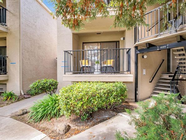 1960 Barrymore Common K, Fremont CA 94538
