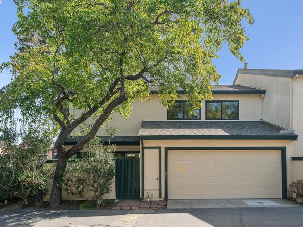 101 Carob Ln, Alameda CA 94502
